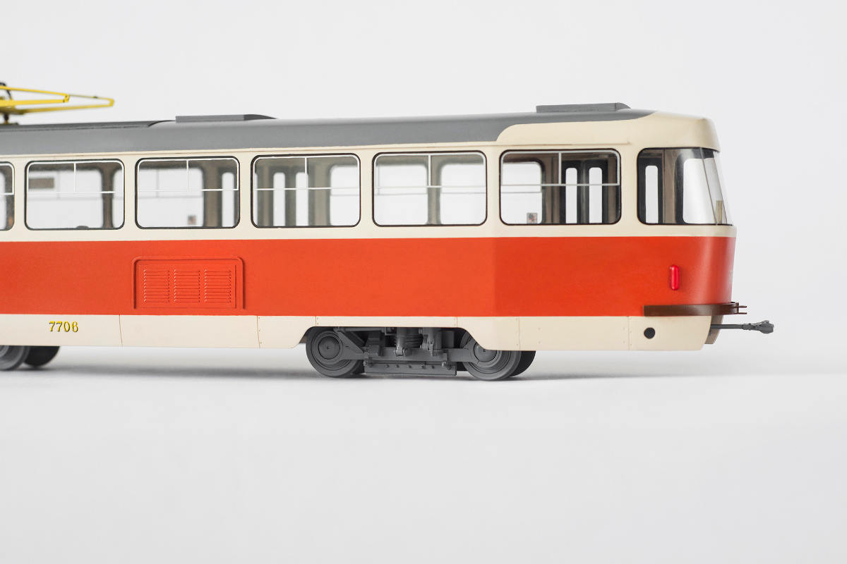 Tatra T3 model in Bratislava color scheme